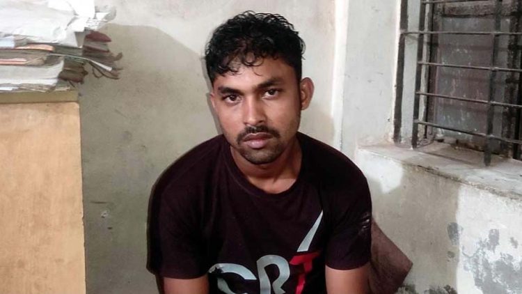 দুই ঘণ্টার ব্যবধানে মঠবাড়িয়ায় বাবা-মেয়ের আত্মহত্যা