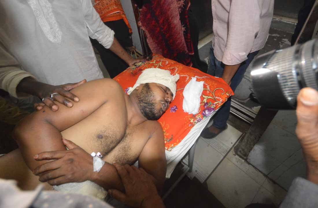 রূপাতলীর শ্রমিক নেতা সুমন মোল্লাকে হত্যাচেষ্টা