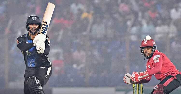 লড়াকু ম্যাচে ব্যাট হাতে ব্যর্থ সাকিব