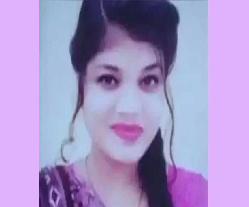 স্বামী মোবাইল কেড়ে নেওয়ায় স্ত্রীর আত্মহত্যা