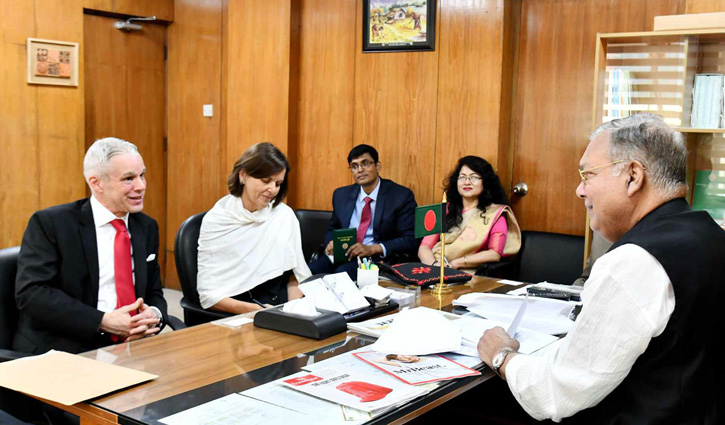 কৃষিমন্ত্রীর সাথে সুইজারল্যান্ডের রাষ্ট্রদূতের বৈঠক
