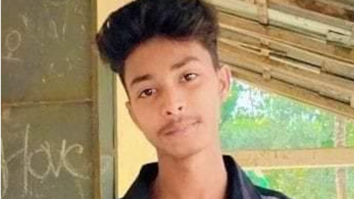 জঙ্গলে নিয়ে ৭ম শ্রেণির শিক্ষার্থীর গলা কাটার চেষ্টা