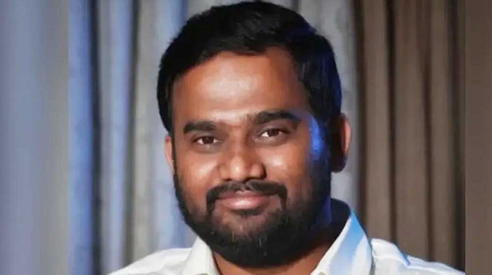 ২ হাজার ‍কোটি টাকার মাদক পাচারের অভিযোগে তামিল প্রযোজক গ্রেপ্তার