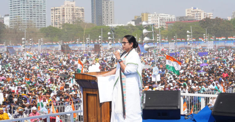 সংশোধিত নাগরিকত্ব আইন বাংলা ভাগের খেলা: মমতা ব্যানার্জী