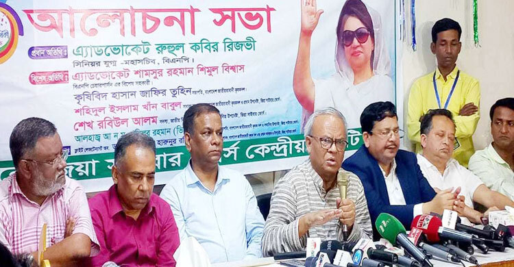 মারামারি করলো আ. লীগ কিন্তু আটক বিএনপির লোক: রিজভী