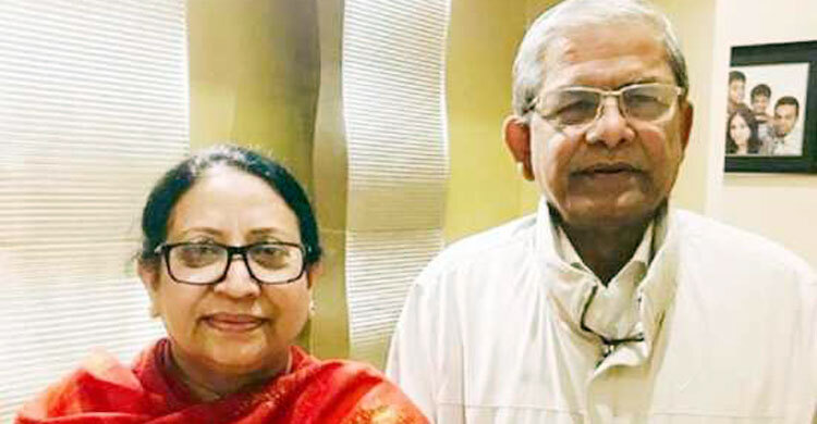 স্ত্রীকে নিয়ে সিঙ্গাপুর গেলেন ফখরুল