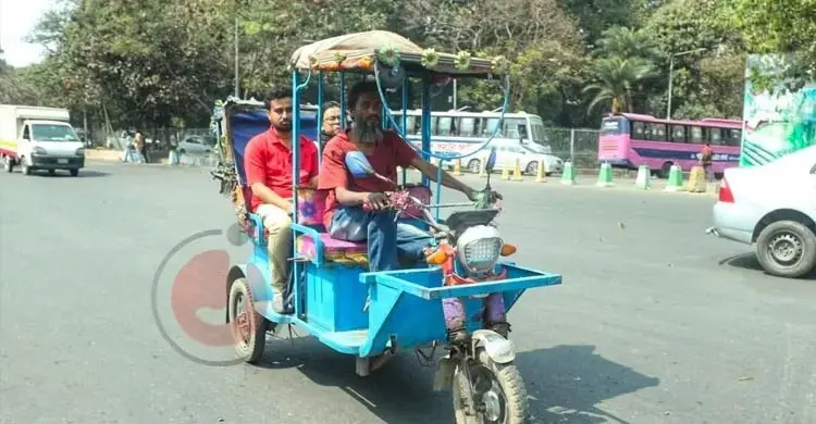 ব্যাটারিচালিত রিকশা