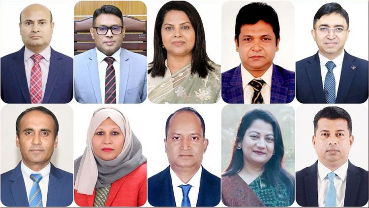 একসঙ্গে ১০ ডিসিকে পদোন্নতি দিয়েছে সরকার