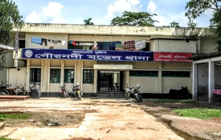 গৌরনদীতে গৃহবধূর মরদেহ উদ্ধার, আত্মহত্যায় প্ররোচনার মামলায় স্বামী গ্রেপ্তার