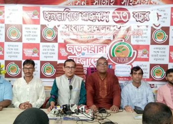 দুশ্চরিত্র ঢাকতে তারা ইসলামকে ব্যবহার করে : মোমিন মেহেদী