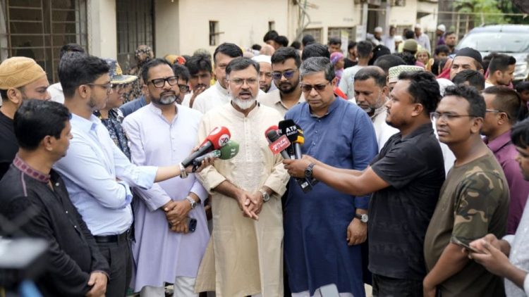 ফিটনেসবিহীন যানবাহন বন্ধের হুঁশিয়ারি ডিএনসিসি প্রশাসকের