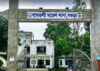 বগুড়ায় স্ত্রী তালাক দেওয়ায় স্কুলছাত্রের কাণ্ড