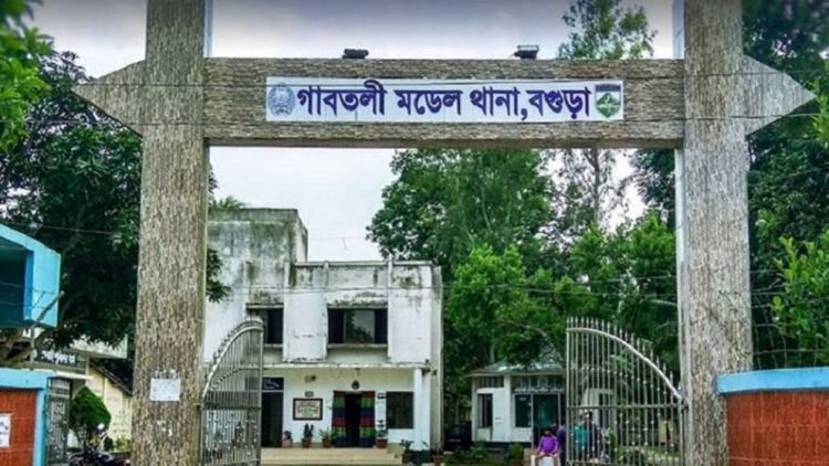 বগুড়ায় স্ত্রী তালাক দেওয়ায় স্কুলছাত্রের কাণ্ড