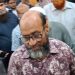 বরিশালে শিক্ষার্থীদের বিক্ষোভের মুখে বিভাগীয় স্বাস্থ্য পরিচালনক