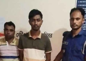 মঠবাড়িয়ায় বিকাশ একাউন্টে ৩ ঘন্টায় এক কোটি টাকার লেনদেন, গ্রে'ফ'তা'র-২