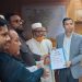 বরিশালে ১১ দলের অবস্থান, প্রধানমন্ত্রীর কাছে স্মারকলিপি