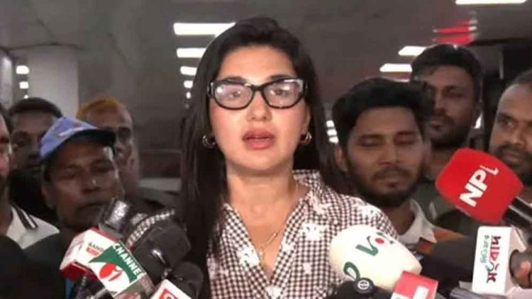 নেপালের ভয়াবহ অভিজ্ঞতার কথা জানালেন অপু বিশ্বাস