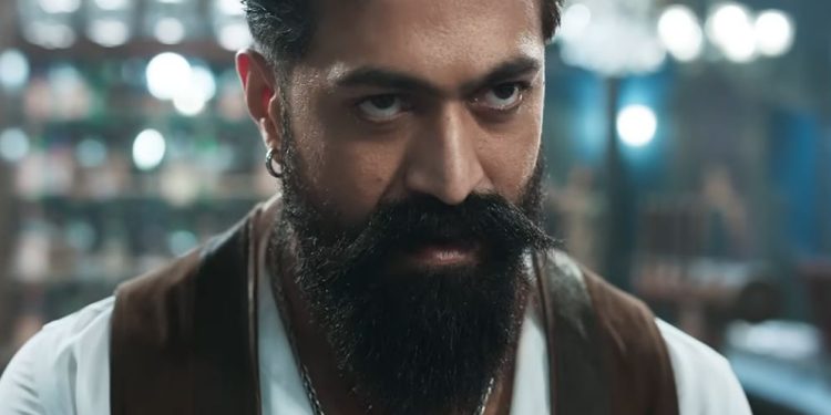 কোনো দৃশ্য বাদ না দিয়েই সেন্সর ছাড়পত্র পেল ‘টক্সিক’