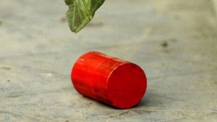 যশোরে ককটেল বিস্ফোরণ, আহত ১