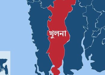 বিদ্যালয়ের চলন্ত ফ্যান খুলে পড়ে শিক্ষার্থী আহত