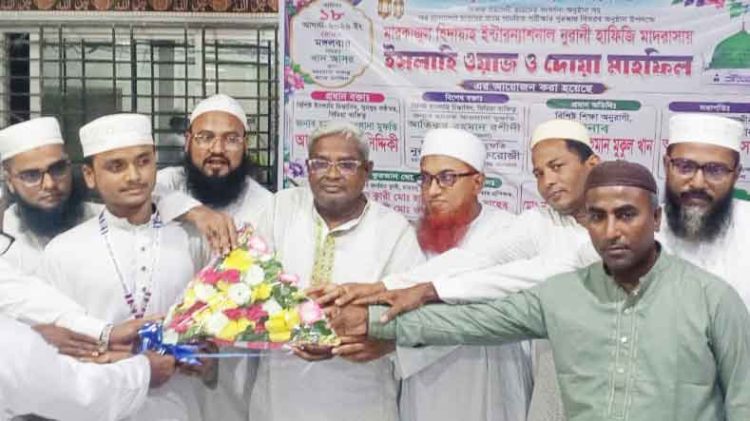 গৌরনদীতে কোরআনের হাফেজের সংবর্ধনা ও মেধাবীদের পুরস্কার বিতরন