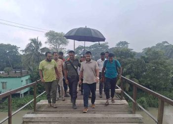 ঝুঁকিপূর্ণ আয়রন ব্রিজে ইউএনওর নজর, নিরাপত্তায় উদ্যোগ