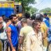 নাটোরে বাসচাপায় ভ্যানচালকসহ নিহত ২