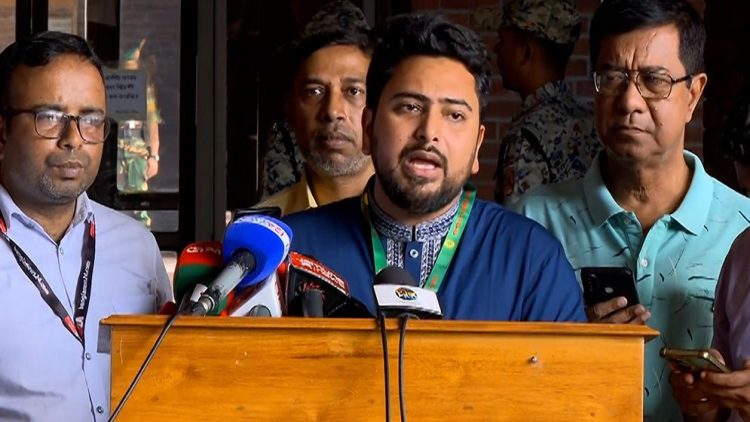 সংস্কার প্রস্তাব অনুযায়ী রাষ্ট্রপতি নির্বাচন হচ্ছে না: নাহিদ ইসলাম