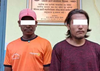 নেপালে বন্যায় ভেসে যাওয়া নারীর স্বর্ণের দুল চুরি, গ্রেফতার ২
