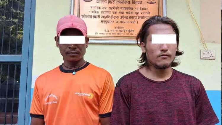 নেপালে বন্যায় ভেসে যাওয়া নারীর স্বর্ণের দুল চুরি, গ্রেফতার ২