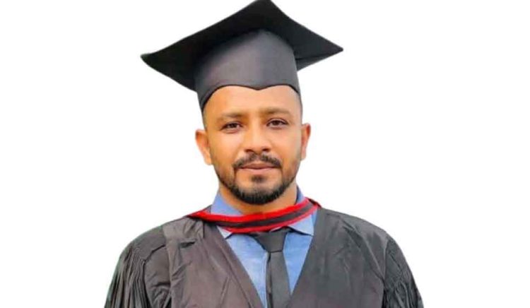 নোয়াখালীতে পুকুর থেকে প্রভাষকের লাশ উদ্ধার