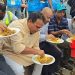 পটুয়াখালীতে জেলেদের সঙ্গে দুপুরের খাবার খেলেন নৌপরিবহন প্রতিমন্ত্রী