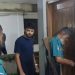 বরিশালে একসঙ্গে ৩ তরুণীর সাথে প্রেমের অভিযোগে কলেজছাত্রকে মারধর