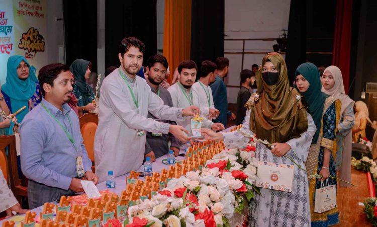বরিশালে ছাত্রশিবিরের এসএসসি A+ প্রাপ্ত শিক্ষার্থীদের সংবর্ধনা