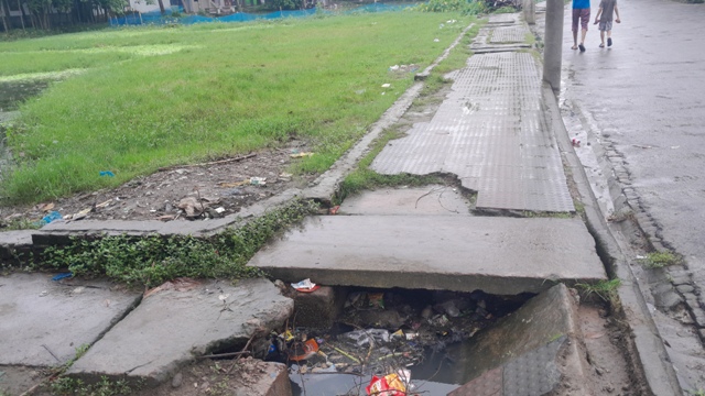 বরিশালে বিসিসির অবহেলায় ঝুঁকিতে কাউনিয়ার হাজারো শিশু