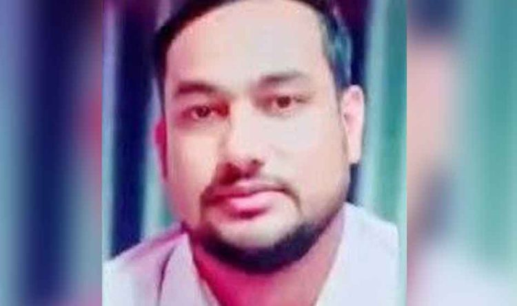বাউফলে গৃহবধূর সঙ্গে আপত্তিকর অবস্থায় আটক জামায়াত নেতা