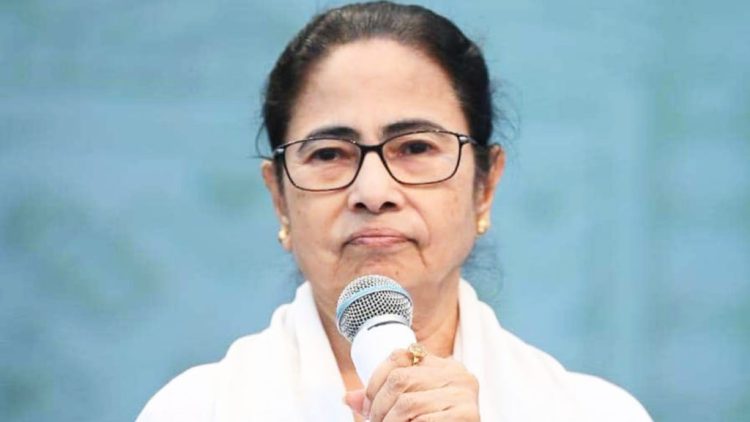আজ আমি প্রাণেও মরতে পারতাম: মমতা