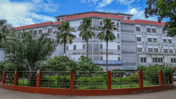 সিলেটে হাসপাতালের ৫ তলা থেকে লাফিয়ে পড়ে রোগীর মৃত্যু