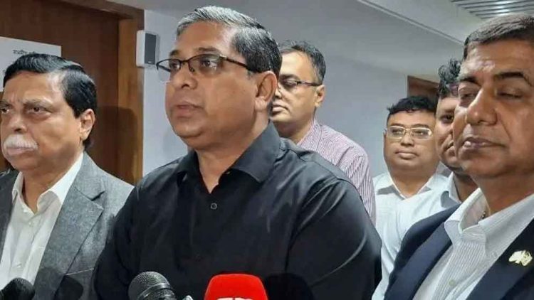 সেপ্টেম্বরে শ্রমিক নেওয়া শুরু করবে মালয়েশিয়া: স্থানীয় সরকার প্রতিমন্ত্রী