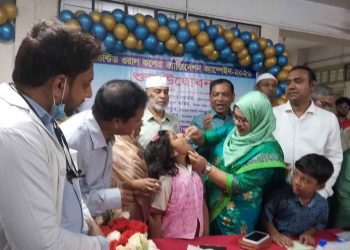 হোসেনপুরে মাসব্যাপী ওরাল কলেরা টিকাদান শুরু